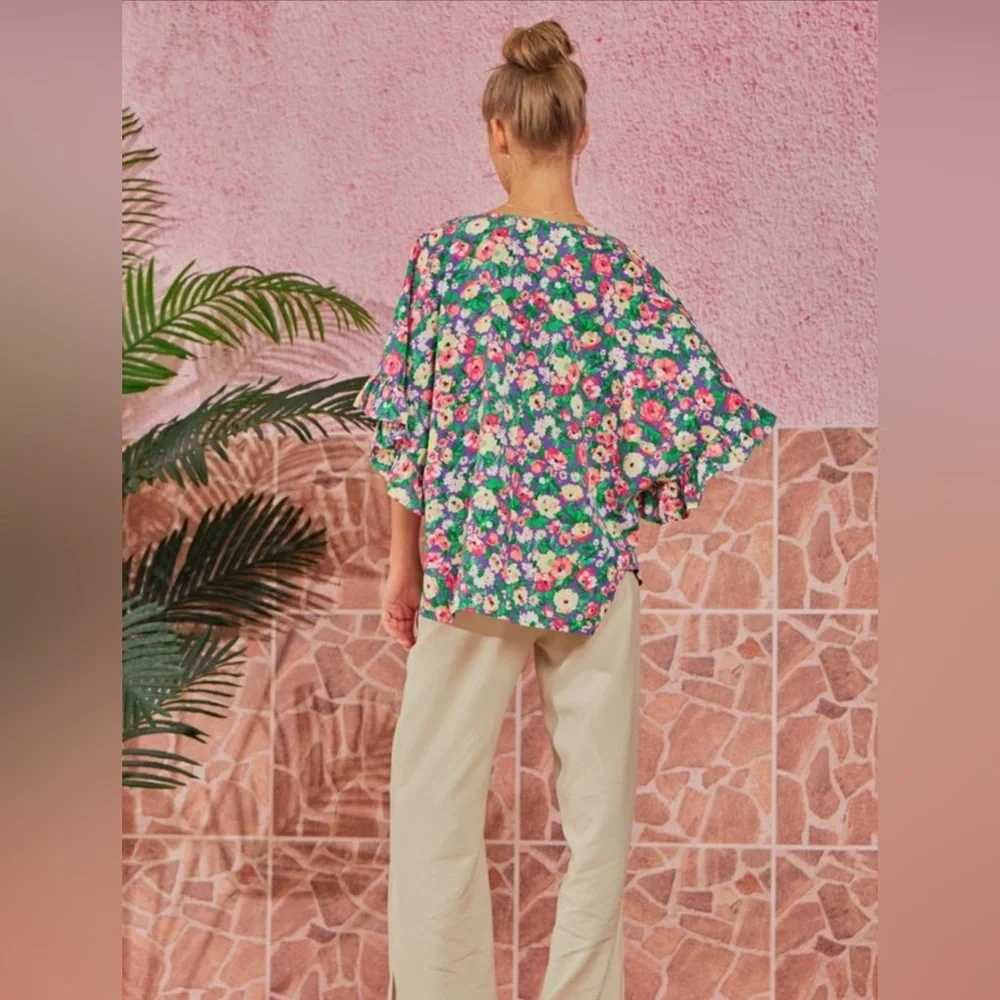 Emily Wonder Ruffled Multicolor Floral Boxy Blouse- 
size L, New Without Tags - Picture 2 of 8